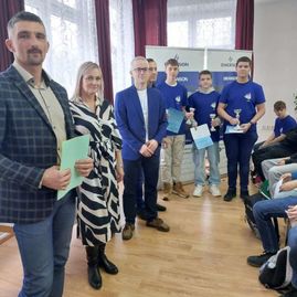 Zväčšiť fotografiu - Žiaci v novomestskom okrese si zasúťažili v zručnosti - 3. Zdroj KCVČ TN