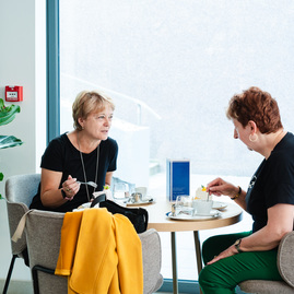Zväčšiť fotografiu - Zmodernizované gastrocentrum po prvýkrát ponúklo svoje služby verejnosti - TSK_Otvorenie Gastrocentra_mini (25 of 50)