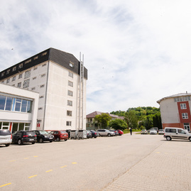 Zväčšiť fotografiu - Župa s univerzitou sú bližšie k vybudovaniu stredoškolsko-vysokoškolského kampusu - TSK_EDUTECH podpis memoranda_mini-97