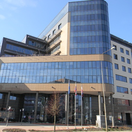 Župný úrad sa pre študentov odboru obchodná akadémia premení na pracovisko praktického vyučovania - DSCN0630