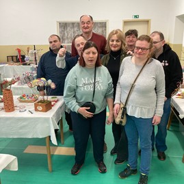 Zväčšiť fotografiu - Aj klienti zariadení sociálnych služieb sa tešia z veľkonočných tradícií