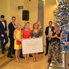 Zväčšiť fotografiu - Benefičná zbierka putovala do centra sociálnych služieb – juh v trenčíne - DSC_0372_zmensena