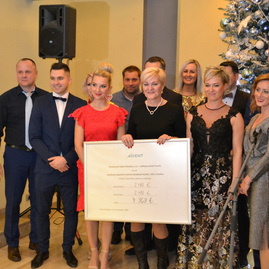 Zväčšiť fotografiu - Benefičná zbierka putovala do centra sociálnych služieb – juh v trenčíne - DSC_0379_zmensena