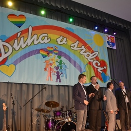 Benefičný koncert „dúha v srdci“ - 1