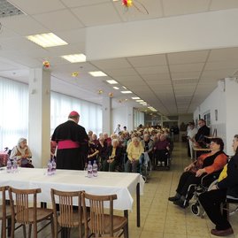 Biskup v sociálnom zariadení - 11