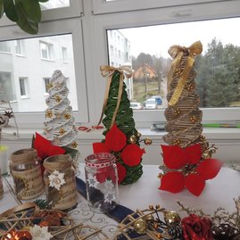 Čakanie na najkrajšie sviatky roka pomáhali klientom css - bystričan krátiť deti z materskej školy a detského charitného domu - m_DSCN8012