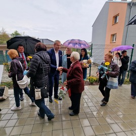 Zväčšiť fotografiu - Centrum sociálnych služieb kolonka má nové logo - 20221014_144553