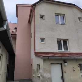 Zväčšiť fotografiu - Ďalšie župné zariadenie sociálnych služieb má zmodernizovaný výťah - IMG_20210507_112227
