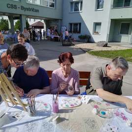 Zväčšiť fotografiu - Dvere považskobystrického zariadenia otvorili po piatykrát - 1694697237839