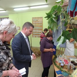 Gazdovský dvor v centre sociálnych služieb juh v trenčíne - DSC01685