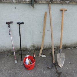 Jarná brigáda klientov považskobystrického centra sociálnych služieb - bystričan - m_DSCN4660