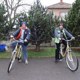 Klienti css-lipa v kostolnej – záriečí si našli pod stromčekom dva bicykle - DSC01422_resize