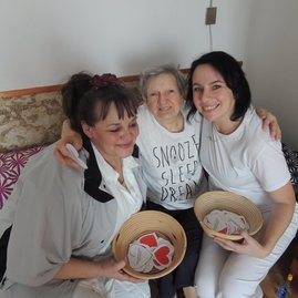 Klienti css - bystričan oslávili valentína vlastnoručne vyrobenými srdiečkami - m_DSCN8614