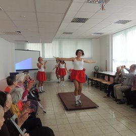 Klienti css bystričan považská bystrica spomínali na školské časy - m_DSCN6486