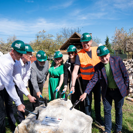 Zväčšiť fotografiu - Klienti dss – adamovské kochanovce sú o krok bližšie k novému domovu - TSK_KD_DI_cesty_SPŠ_CTK_mini-29