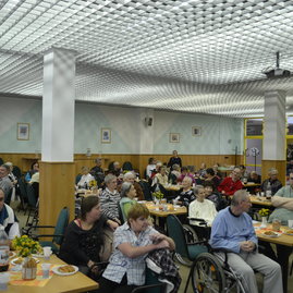 Klientom css nová bošáca na katarínskej zábave zaspievala gizka oňová - rsz_dsc_1009