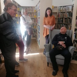 Zväčšiť fotografiu - Literatúra má moc potešiť duše seniorov i zdravotne znevýhodnených -