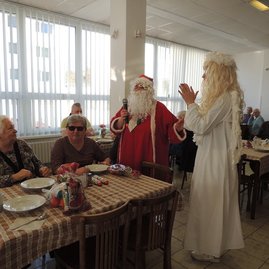 Mikuláš zavítal aj do považskobystrického centra sociálnych služieb bystričan - m_DSCN8098