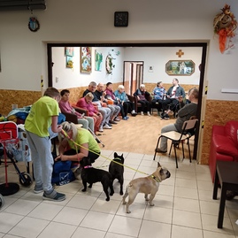 Zväčšiť fotografiu - Október v našich zariadeniach sociálnych služieb - css lipovec (1)