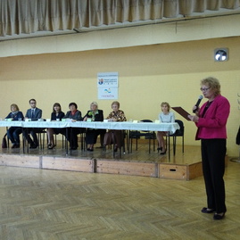 Októbrový seminár akadémie tretieho veku sa niesol v duchu úcty k starším ľuďom - IMG_20171011_134454