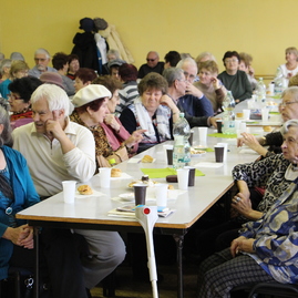 Posledný tohtoročný seminár akadémie tretieho veku sa niesol v znamení jubilantov - IMG_0104