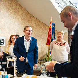 Zväčšiť fotografiu - Pozývame vás na vianočné trhovisko plné vôní a drobnôstok - TSK_viantrhy_pondelok_mini (38 of 50)