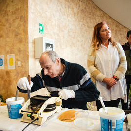 Zväčšiť fotografiu - Pozývame vás na vianočné trhovisko plné vôní a drobnôstok - TSK_viantrhy_pondelok_mini (39 of 50)