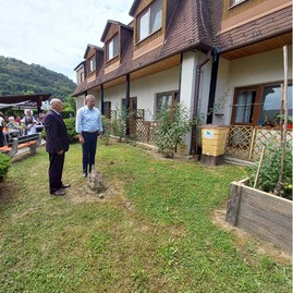 Zväčšiť fotografiu - Služby klientom poskytuje už štvrťstoročie - 20220808_112224