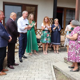 Zväčšiť fotografiu - Služby klientom poskytuje už štvrťstoročie - IMG_1661