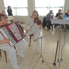 Starších si v októbri uctili aj v považskobystrickom centre sociálnych služieb (css) – bystričan - m_DSCN7069