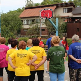 Zväčšiť fotografiu - Trenčianska župa držiteľom ocenenia senior friendly 2020 - IMG_3259