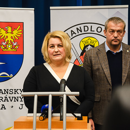 Zväčšiť fotografiu - Unikátny projekt župa testuje v handlovej - TSK_AAL_tlačovka Handlová (8 of 13)