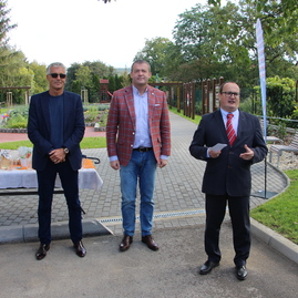 V css – demy otvorili jedinečnú zážitkovú záhradu pre ľudí s hendikepom, ktorá je prvou svojho druhu - IMG_0013