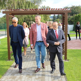 V css – demy otvorili jedinečnú zážitkovú záhradu pre ľudí s hendikepom, ktorá je prvou svojho druhu - IMG_0041