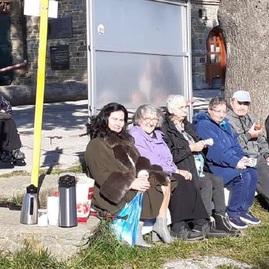 Zväčšiť fotografiu - V css – domov javorina si uctili starších, klienti navštívili aj veľkú javorinu - javorina 2