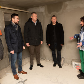 Zväčšiť fotografiu - V prievidzi napredujú práce na špecializovanom zariadení pre autistov - 20200224_PD_DOMINO_krizive_007w