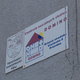 Zväčšiť fotografiu - V prievidzi napredujú práce na špecializovanom zariadení pre autistov - 20200224_PD_DOMINO_krizive_018w