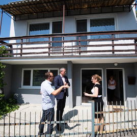 V zariadeniach sociálnych služieb župa odstraňuje fyzické bariéry, pri tých mentálnych pomáhajú psy, zajace a dokonca i pávy - 20180720_MY_ZP_PD_TSK_foto_Radovan_Stoklasa_162w