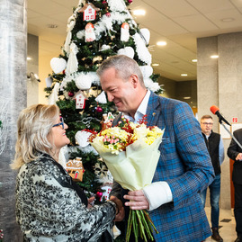 Zväčšiť fotografiu - Vianočné srdce trenčianskej župy otvorilo svoje brány - TSK_vianočné srdce_2024_mini (21 of 133)