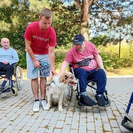 Zväčšiť fotografiu - Výlety, koncerty, grilovačky aj kúpanie v mori - AVE 7
