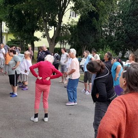 Zväčšiť fotografiu - Výlety, koncerty, grilovačky aj kúpanie v mori - Slávnica (2)