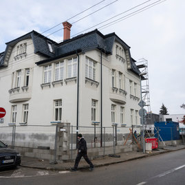 Zväčšiť fotografiu - Z kaštieľa do vlastného domu - 20241118_TSK_100w