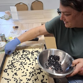 Zväčšiť fotografiu - Z letných zážitkov sa tešia aj klienti zariadení sociálnych služieb