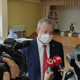 Zväčšiť fotografiu - Zariadenia sociálnych služieb v kraji prechádzajú plošným testovaním na covid-19 - Bez názvu