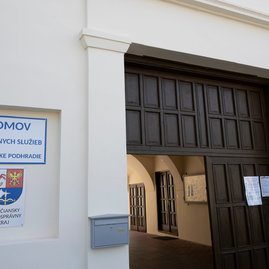 Zväčšiť fotografiu - Župa prinavrátila lesk aj kaštieľu v zemianskom podhradí - 20240409_TN_TSK_Stoklasa_001_134w