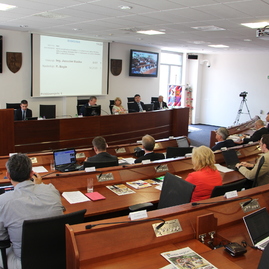 Ix. zasadnutie zastupiteľstva tsk: css – domino rozširuje sociálne služby pre deti s diagnózou autizmus, trenčianska soš stavebná sa mení na priemyslovku - IMG_0023