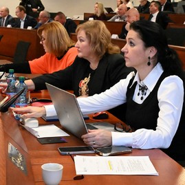 Zväčšiť fotografiu - Januárovému rokovaniu zastupiteľstva dominovali majetkové témy a projekty financované z externých zdrojov