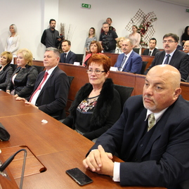 K volebným urnám v trenčianskom kraji pristúpilo takmer 130 tis. voličov, zvolili staronového župana, v zastupiteľstve pribudlo 18 nových tvárí - IMG_8717