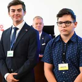 Zväčšiť fotografiu - Kraj ocenil talentovaných žiakov za úspechy dosiahnuté na medzinárodnej úrovni