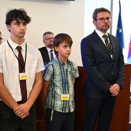 Zväčšiť fotografiu - Kraj ocenil talentovaných žiakov za úspechy dosiahnuté na medzinárodnej úrovni